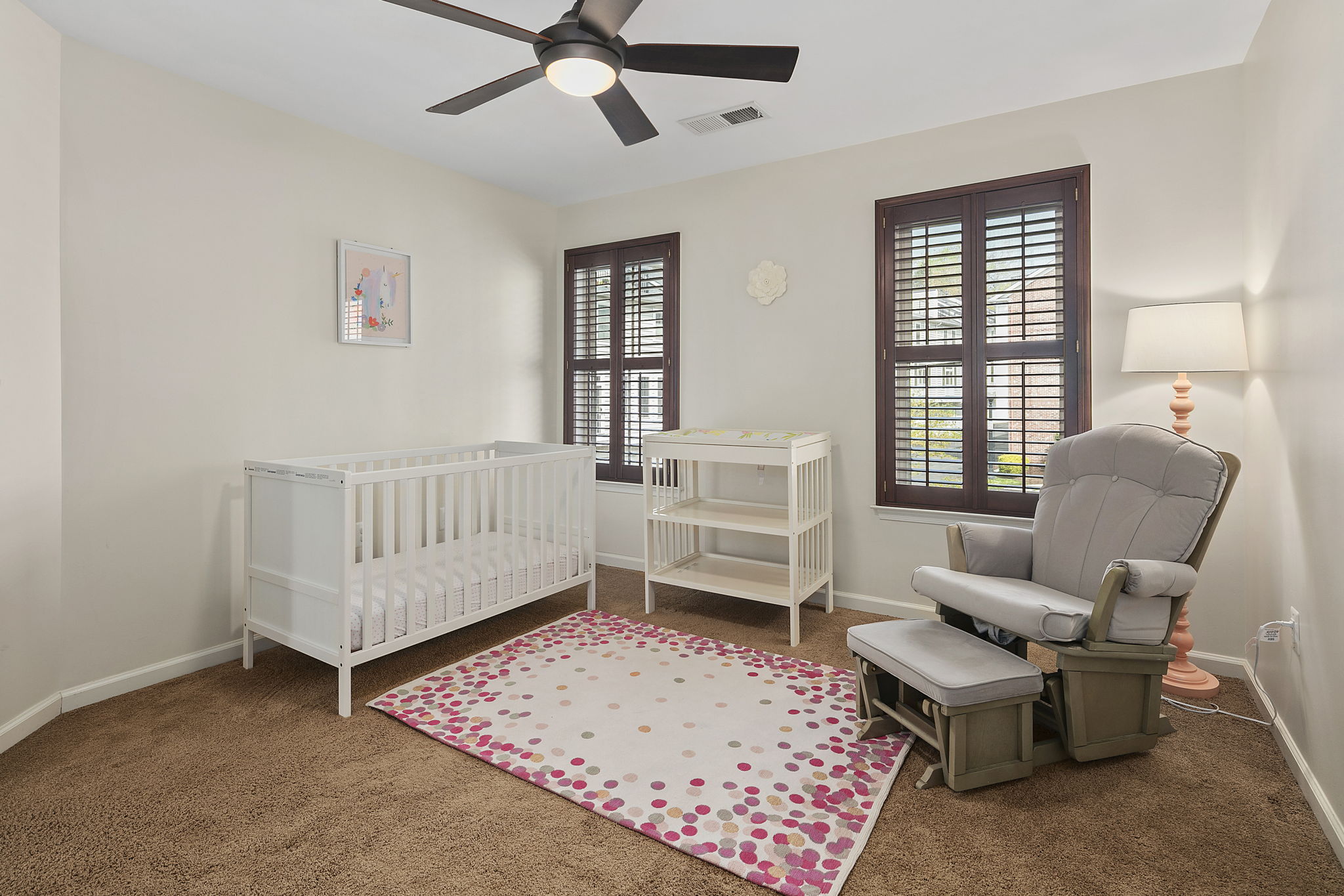 2563 S Kenmore Ct, Arlington, VA 22206, US Photo 32