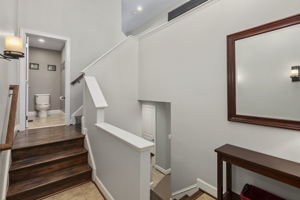 2563 S Kenmore Ct, Arlington, VA 22206, US Photo 4