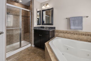 2563 S Kenmore Ct, Arlington, VA 22206, US Photo 30