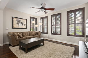 2563 S Kenmore Ct, Arlington, VA 22206, US Photo 7