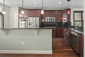 2563 S Kenmore Ct, Arlington, VA 22206, US Photo 20