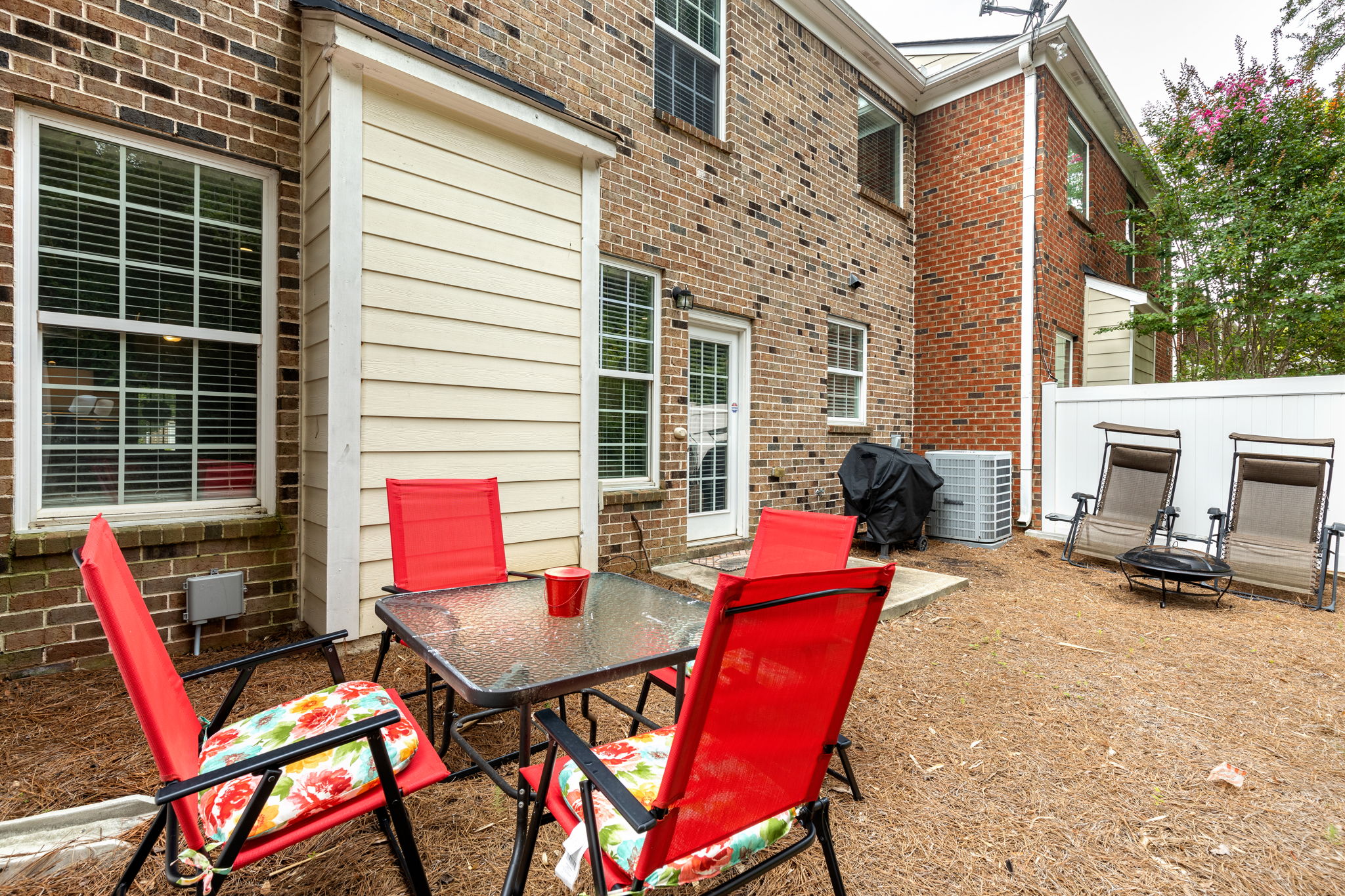 215 Bellecliff Ct, Tucker, GA 30084 HomeStar Photo & Media