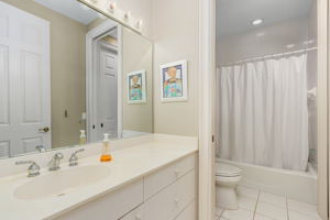 7561 Cordoba Cir, Naples, FL 34109, US Photo 18