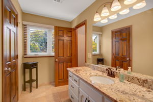 112 Marcin Ln, Burnsville, MN 55337, US Photo 11