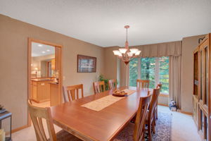 112 Marcin Ln, Burnsville, MN 55337, US Photo 7