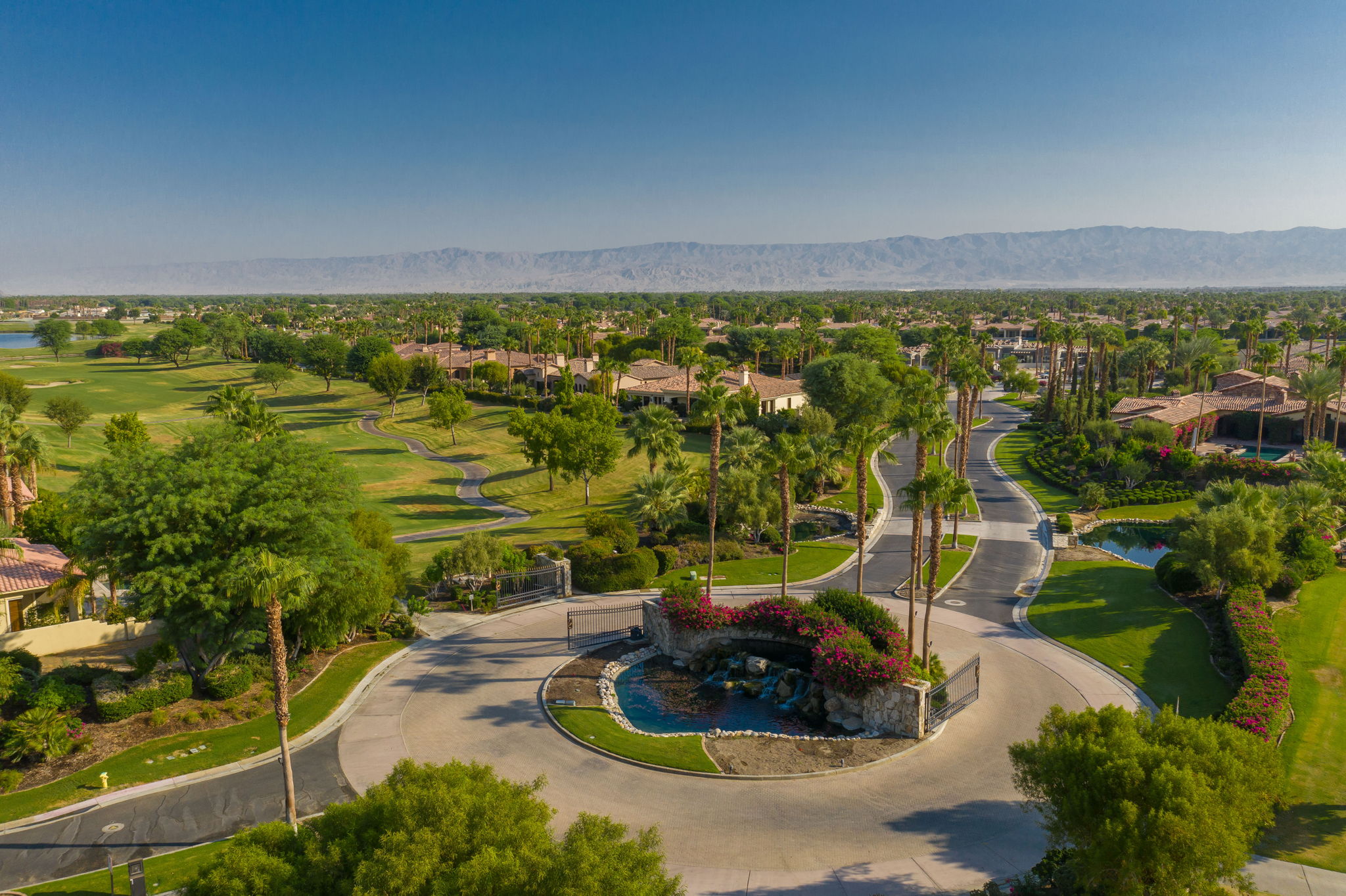 57325 Peninsula Ln, La Quinta, CA 92253, US Photo 2