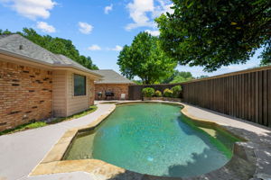2212 Pheasant Run Rd, Plano, TX 75023, US Photo 36