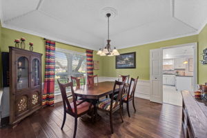 Foyer/Dining/Living Room