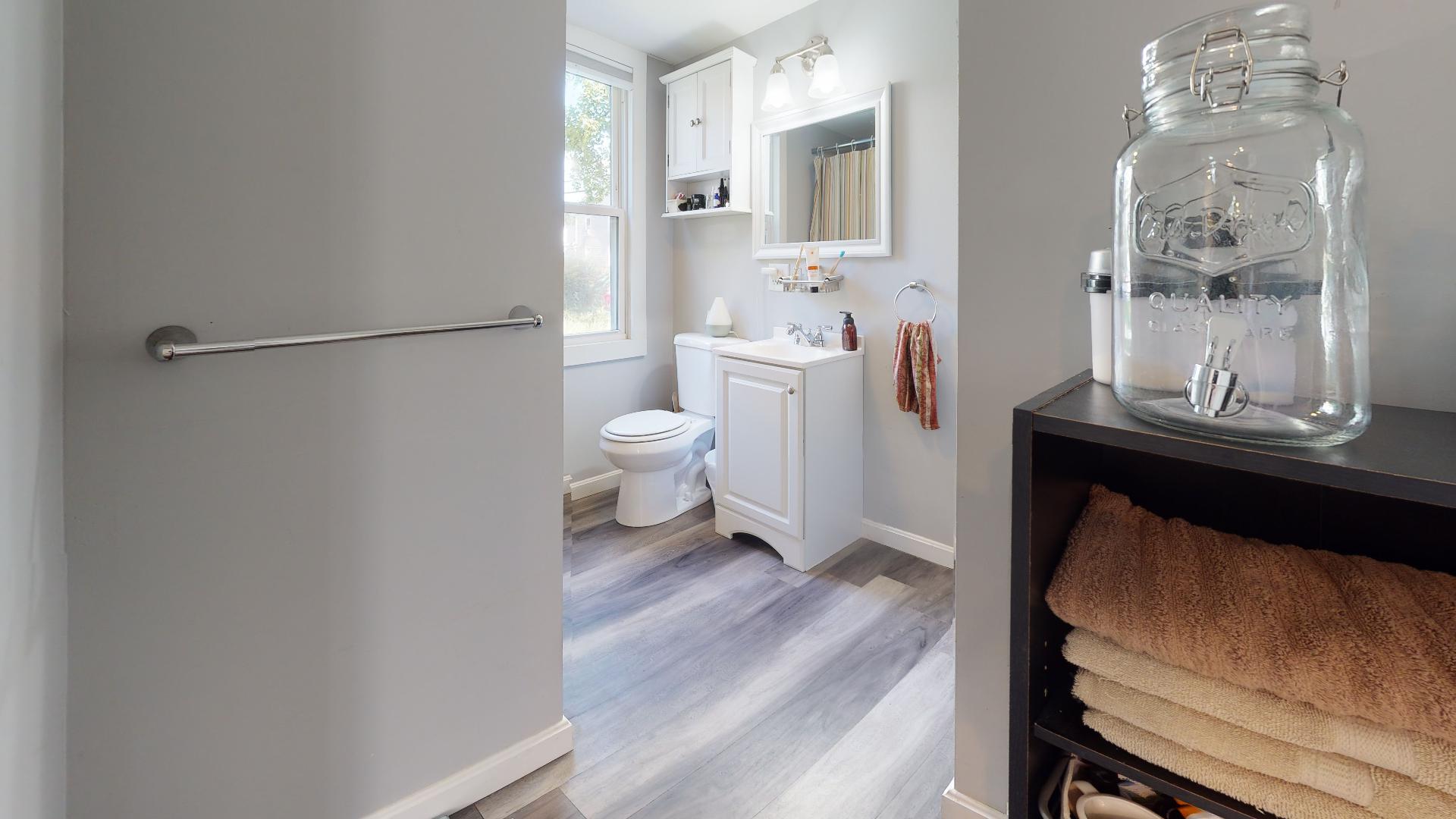 84 Temple St, Saco, ME 04072, USA Photo 17