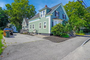 84 Temple St, Saco, ME 04072, USA Photo 4