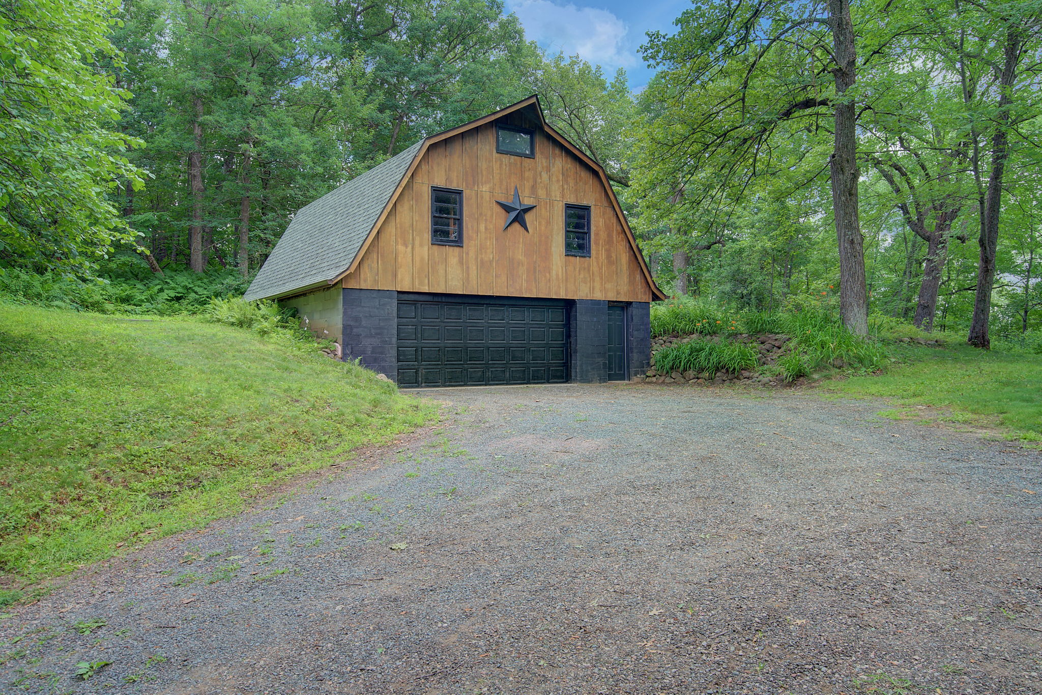 15537 River Rd, North Branch, MN 55056, US Photo 36