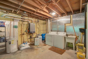 15537 River Rd, North Branch, MN 55056, US Photo 27