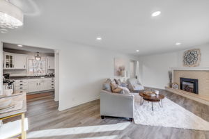Foyer/Dining/Living Room
