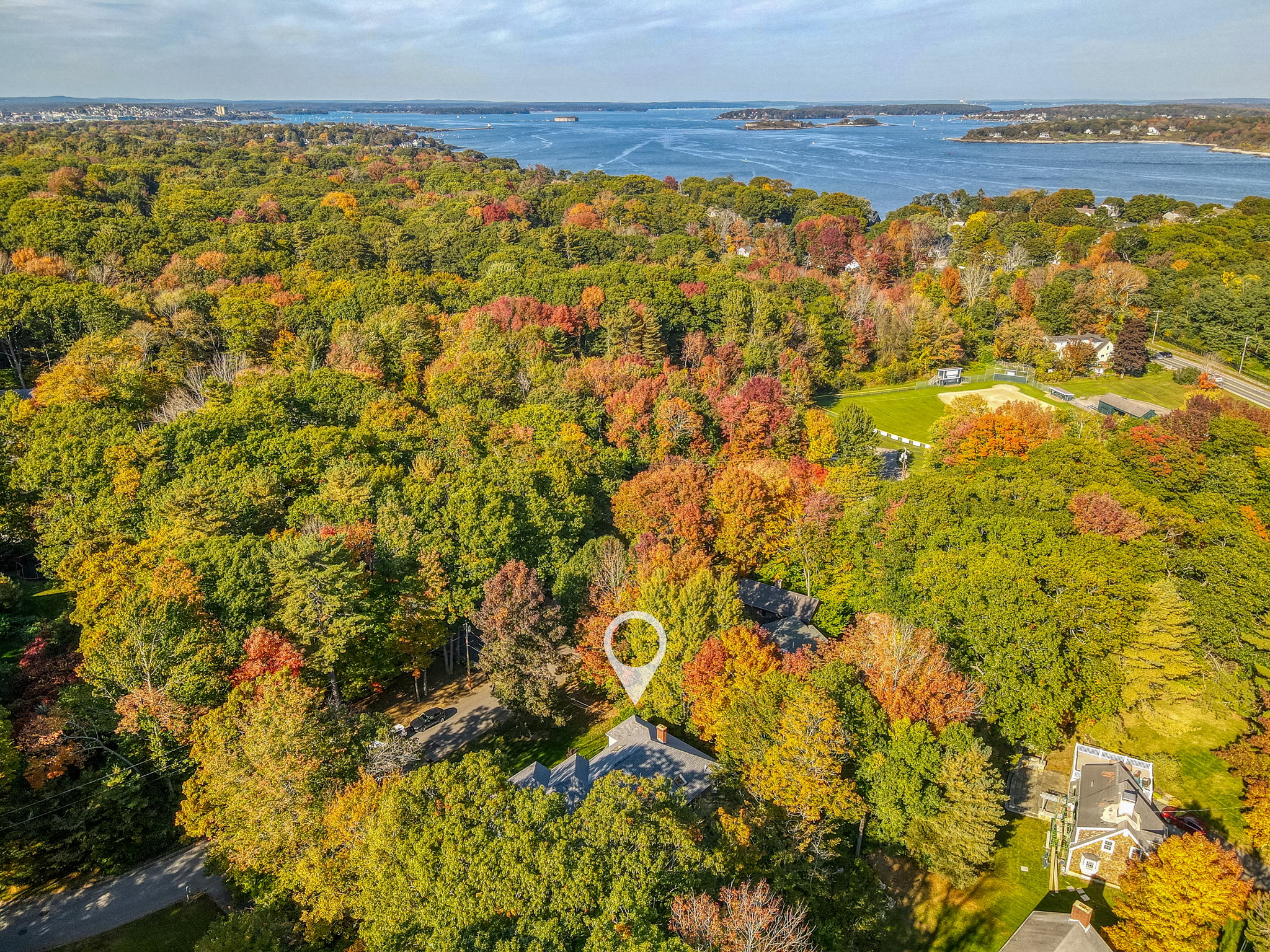 4 Robinhood Rd, Cape Elizabeth, ME 04107, USA Photo 16