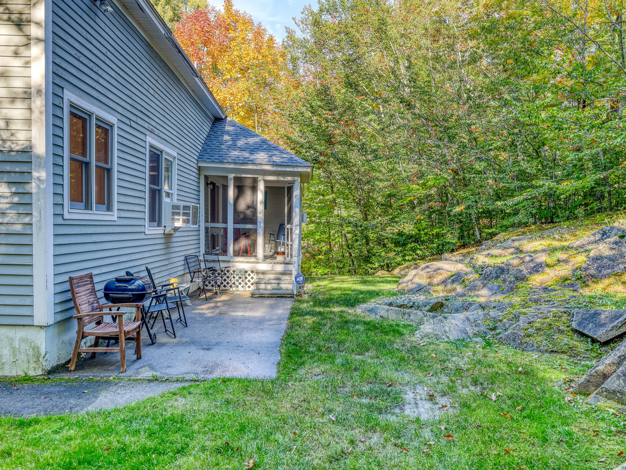 4 Robinhood Rd, Cape Elizabeth, ME 04107, USA Photo 8