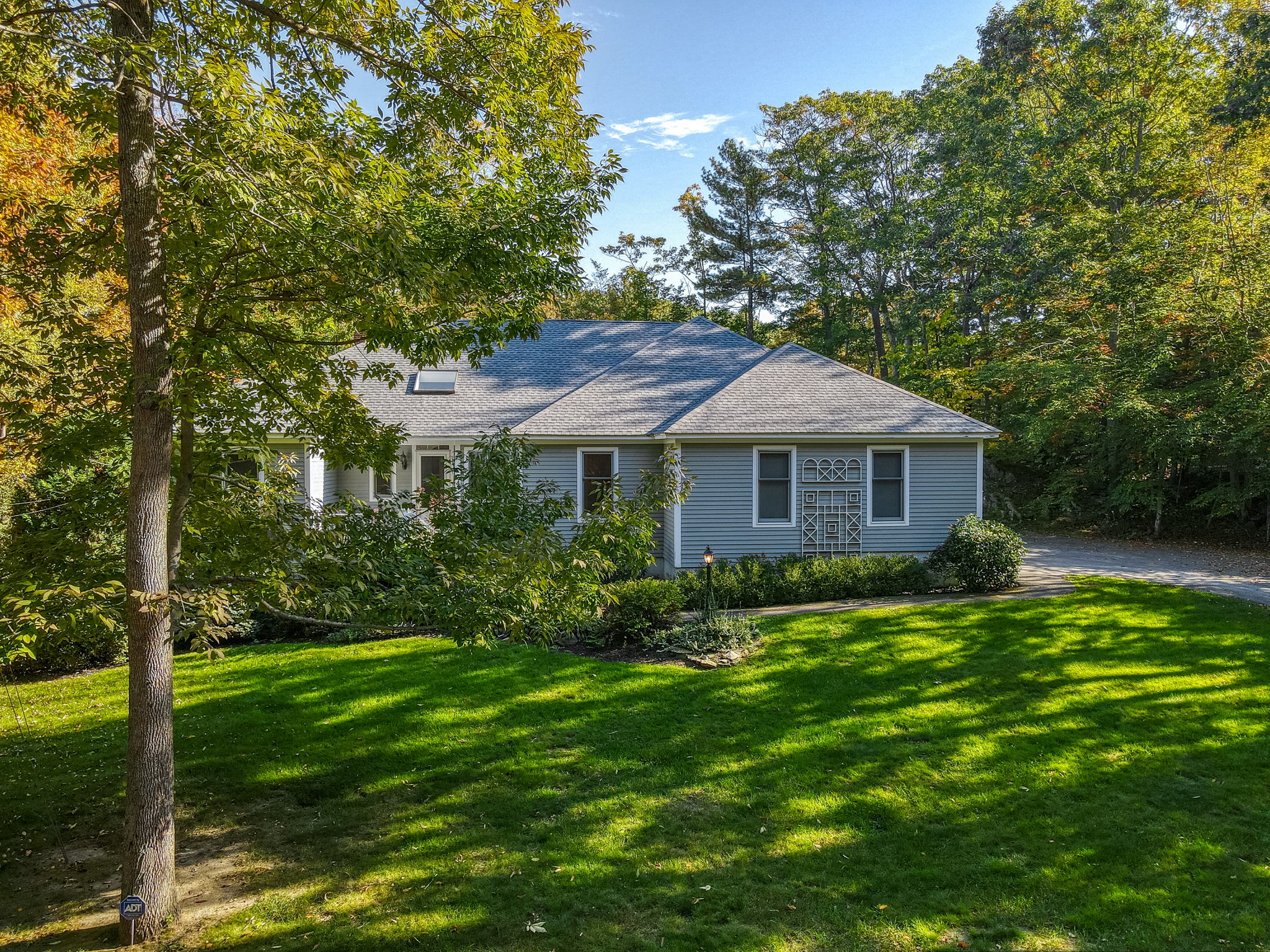 4 Robinhood Rd, Cape Elizabeth, ME 04107, USA Photo 10