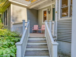 4 Robinhood Rd, Cape Elizabeth, ME 04107, USA Photo 5