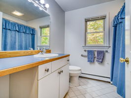 4 Robinhood Rd, Cape Elizabeth, ME 04107, USA Photo 34