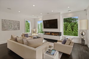 326 South Ave, New Canaan, CT 06840, USA Photo 64