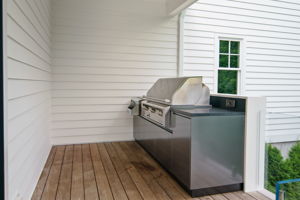 326 South Ave, New Canaan, CT 06840, USA Photo 52