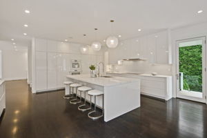 326 South Ave, New Canaan, CT 06840, USA Photo 60