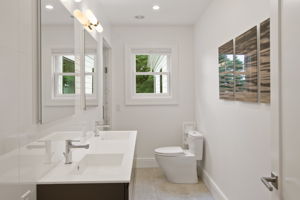 326 South Ave, New Canaan, CT 06840, USA Photo 27
