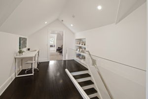 326 South Ave, New Canaan, CT 06840, USA Photo 18