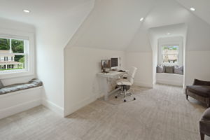 326 South Ave, New Canaan, CT 06840, USA Photo 21