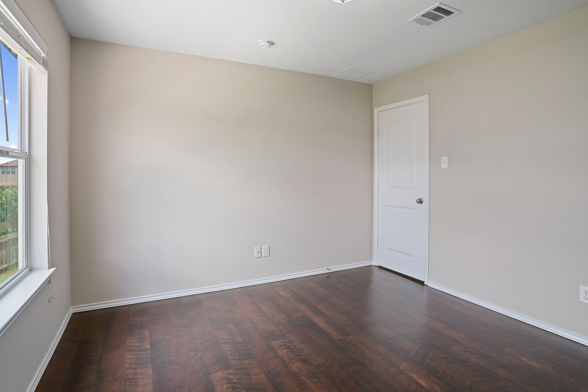 609 Springbrook Rd, Pflugerville, TX 78660, USA Photo 31