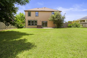 609 Springbrook Rd, Pflugerville, TX 78660, USA Photo 37