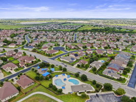 609 Springbrook Rd, Pflugerville, TX 78660, USA Photo 41