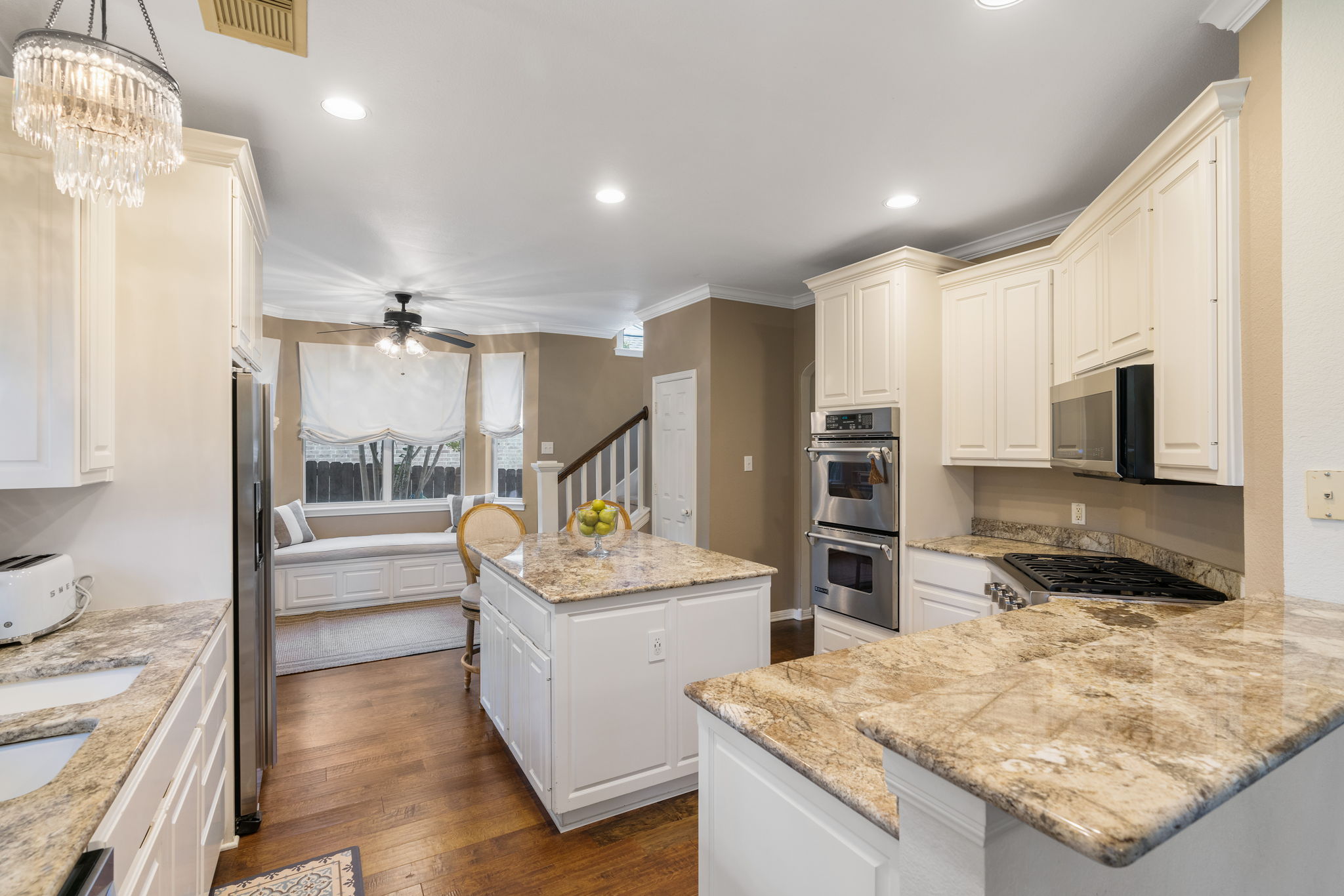 Canyon Glen Cir, Austin, TX 78732, USA Photo 5