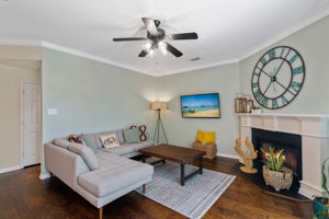 Canyon Glen Cir, Austin, TX 78732, USA Photo 3