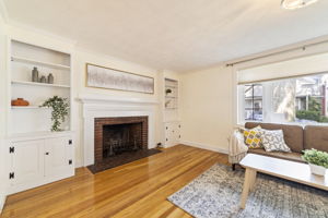 13 Emerson Pl, Melrose, MA 02176, USA Photo 4