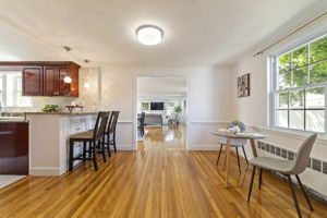 13 Emerson Pl, Melrose, MA 02176, USA Photo 6