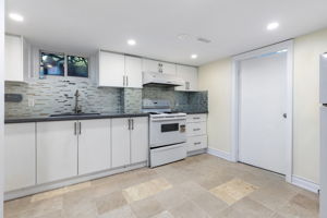 45 Laxford Ave, Toronto, ON M1R 1M5, CA Photo 24