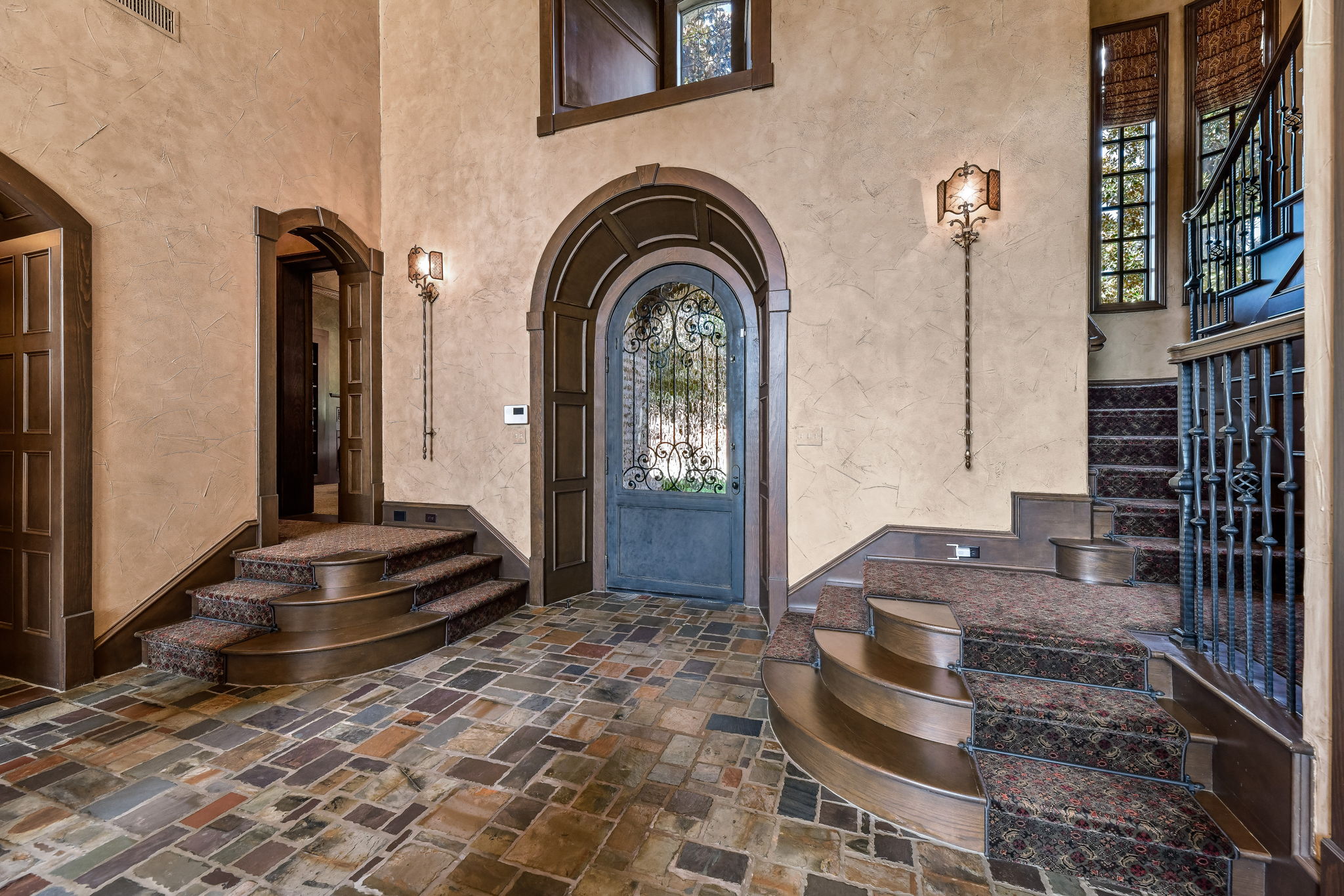 014-Foyer-FULL
