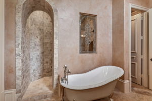 038-Master Bath-FULL