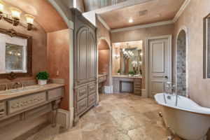037-Master Bath-FULL
