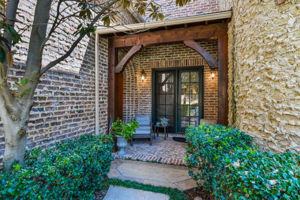 013-Front Exterior-FULL