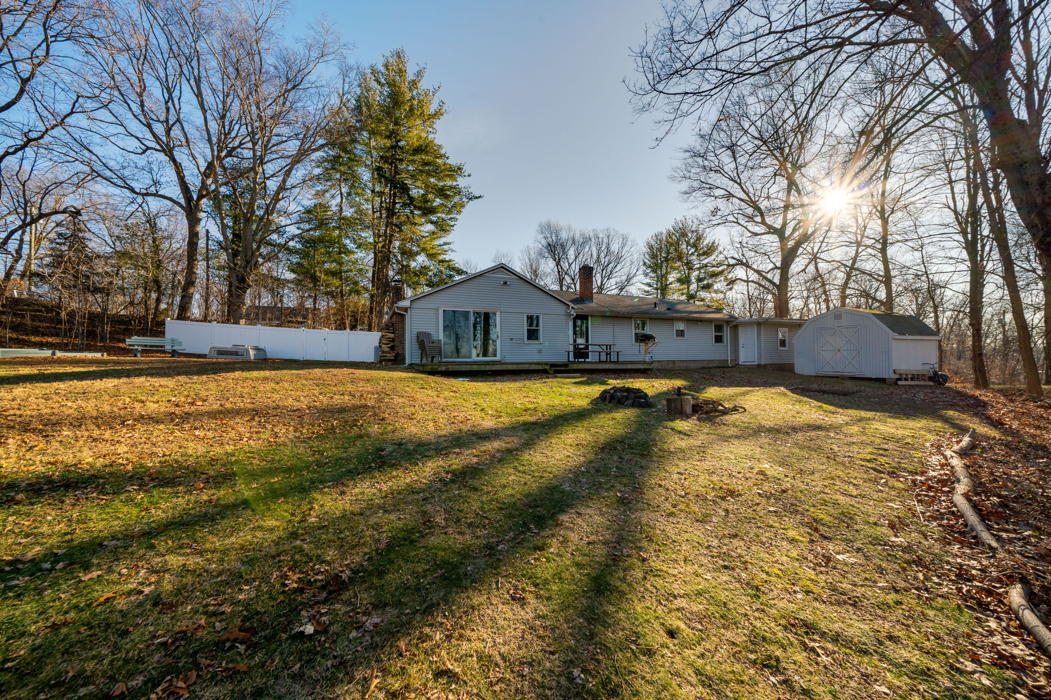 195 Cedarwood Ln, Newington, CT 06111, US Photo 5