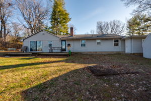 195 Cedarwood Ln, Newington, CT 06111, US Photo 3