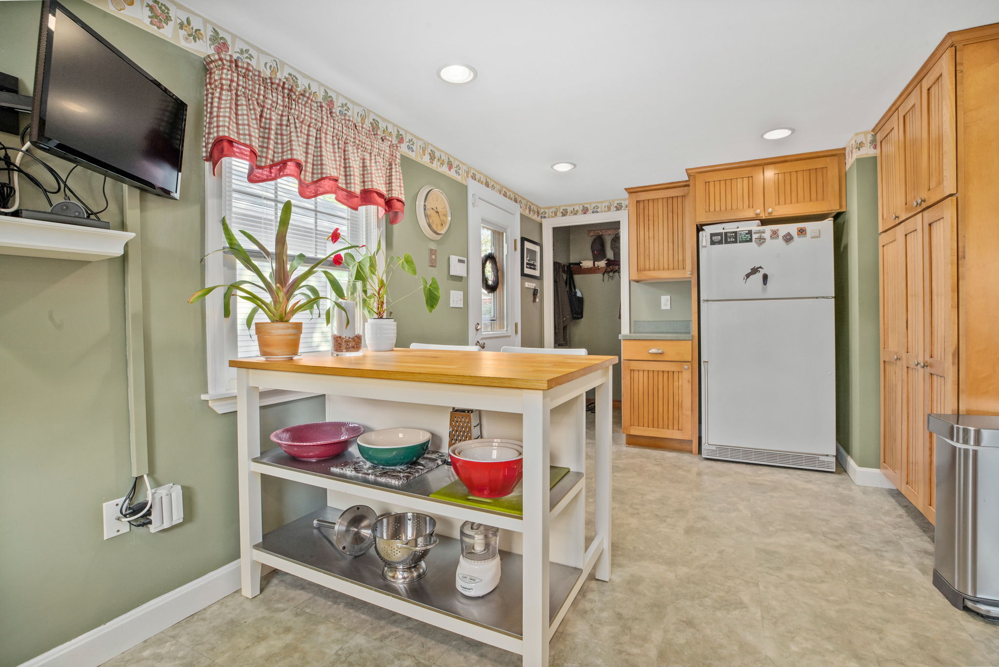 176 Evans St, Weymouth, MA 02191, US Photo 13
