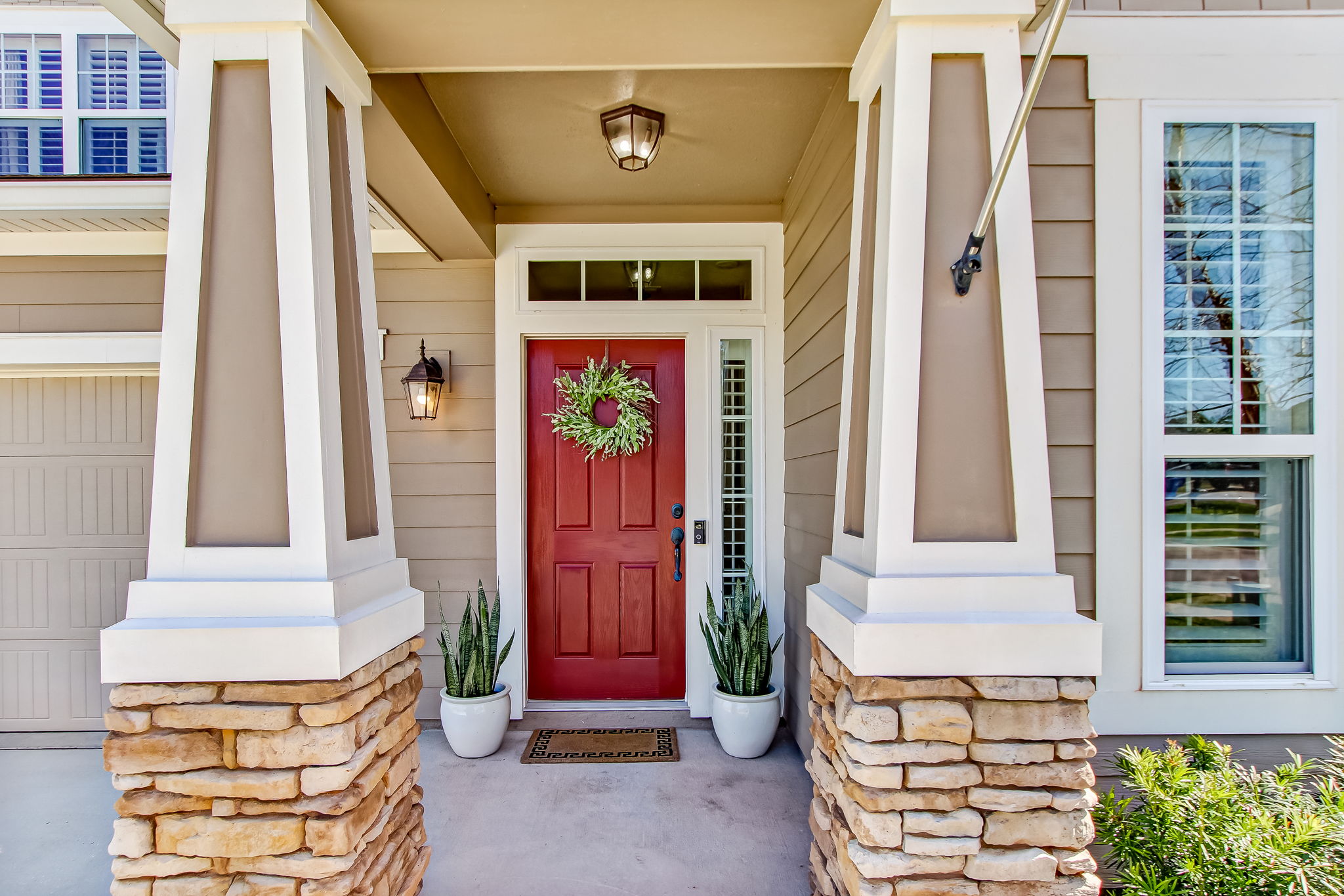 Front Entry Detail