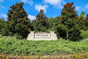 Kelly Pointe