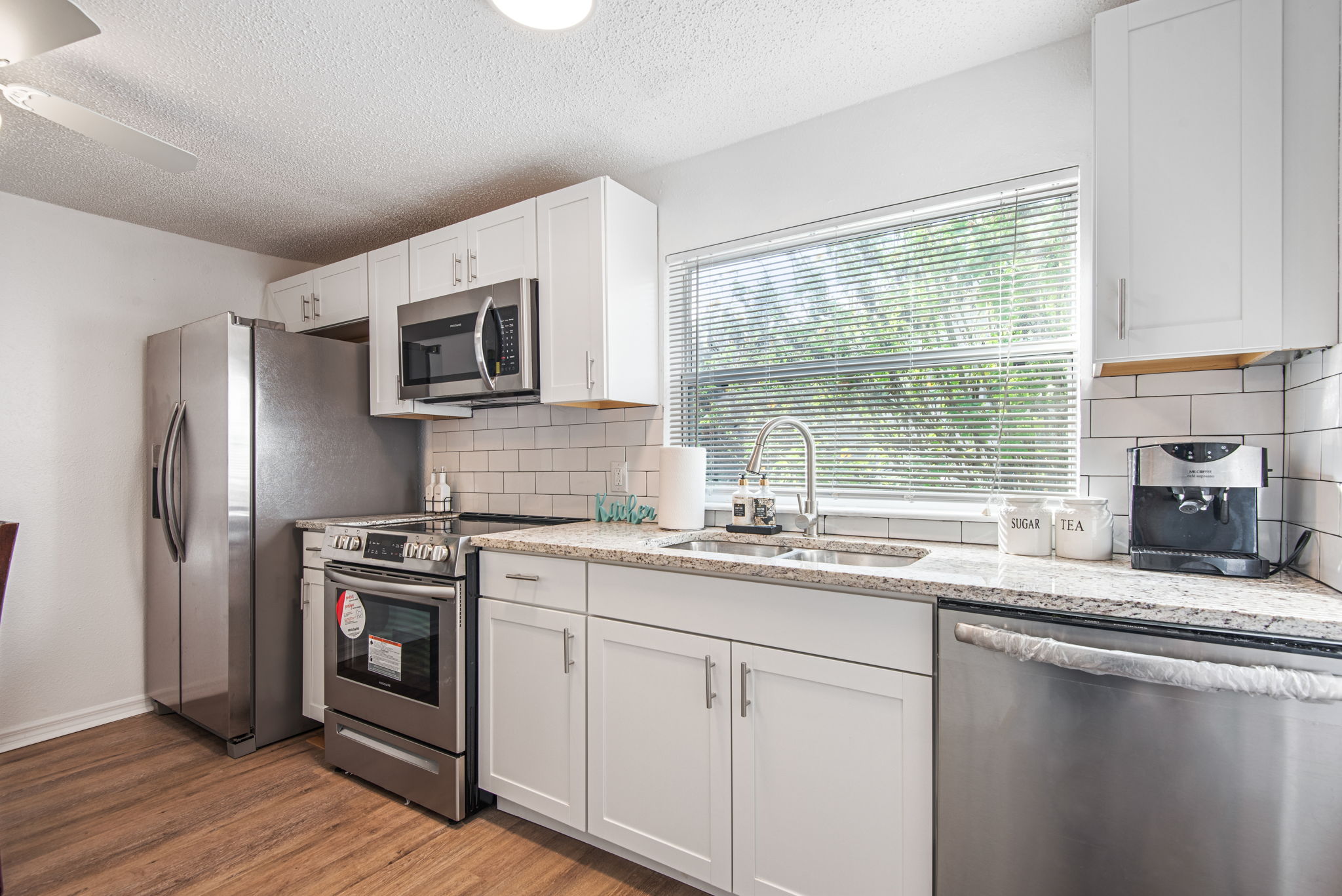 5141 Mallett Dr, Port Richey, FL 34668 HDShowings Real Estate Photography