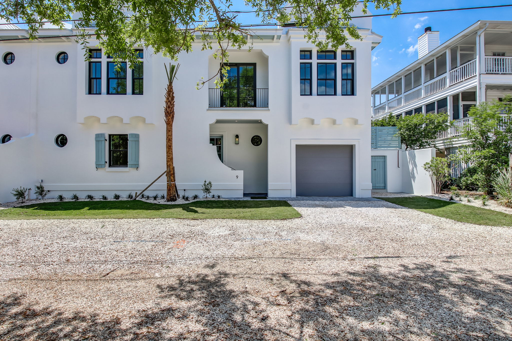 Welcome to 9 9th Terrace