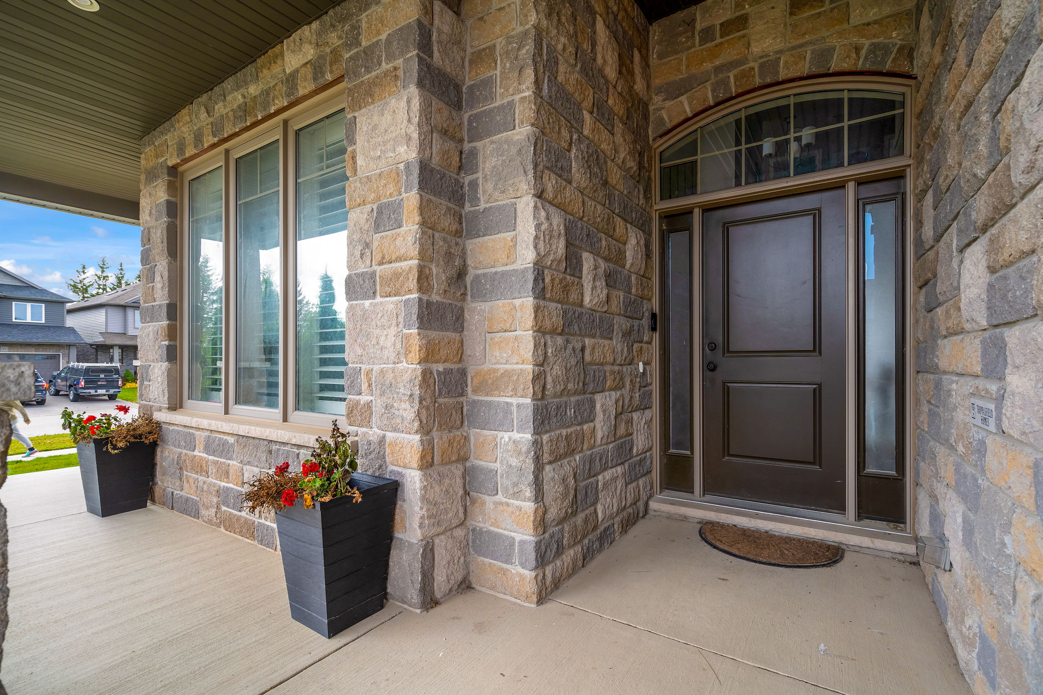 152 Taylor Dr, Grand Valley, ON L9W 6P1, CA Photo 4