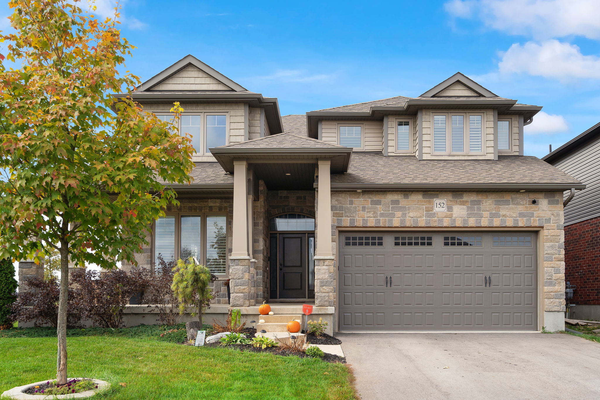 152 Taylor Dr, Grand Valley, ON L9W 6P1, CA