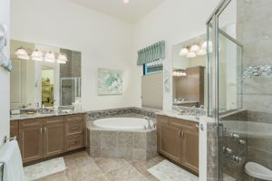 7546 Trento Cir, Naples, FL 34113, US Photo 18